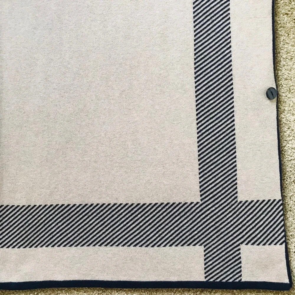 CAbi Reversible Navy/Tan Wrap Sweater Shawl Poncho Open Front Button Sides LNWOT - Picture 13 of 14